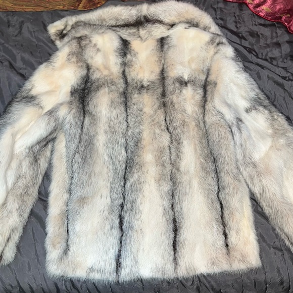 Pam Mahoney of Dallas Mink Coat - Picture 4 of 10